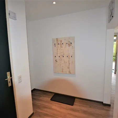 Hohes-ufer-30-sandburg-h Апартаменты Ховахт